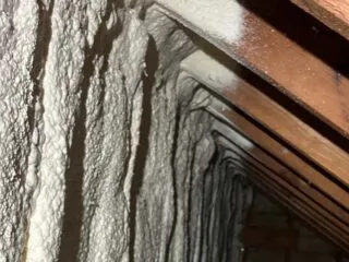 attic-knee-wall-spray-foam-seal